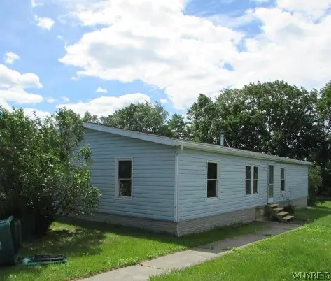 11345 Transit Road, Pavilion, NY 14591