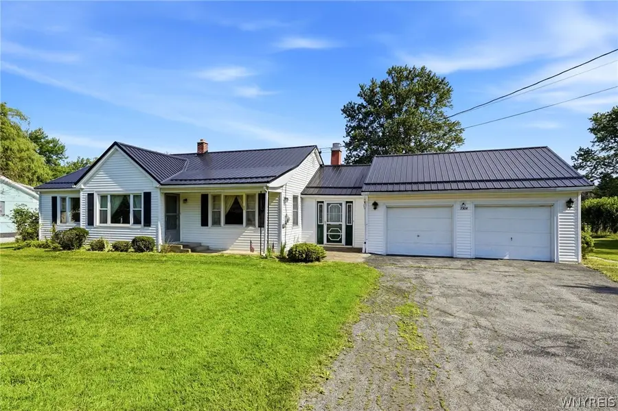 7304 Michael Road, Orchard Park, NY 14127 - #2