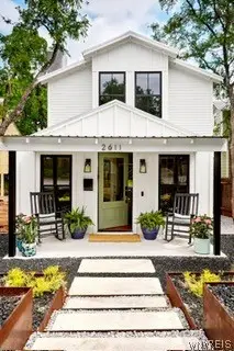 10668 Main St, Clarence, NY 14031 - #1