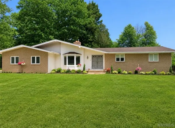 8 Drake Ext Avenue, Silver Creek, NY 14136
