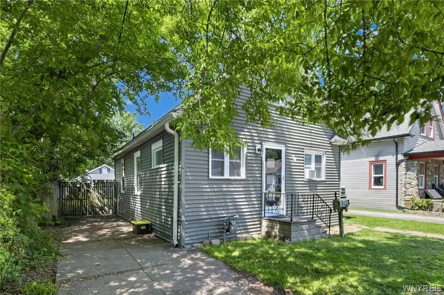 34 Loretta Street, Tonawanda, NY 14150 - #3