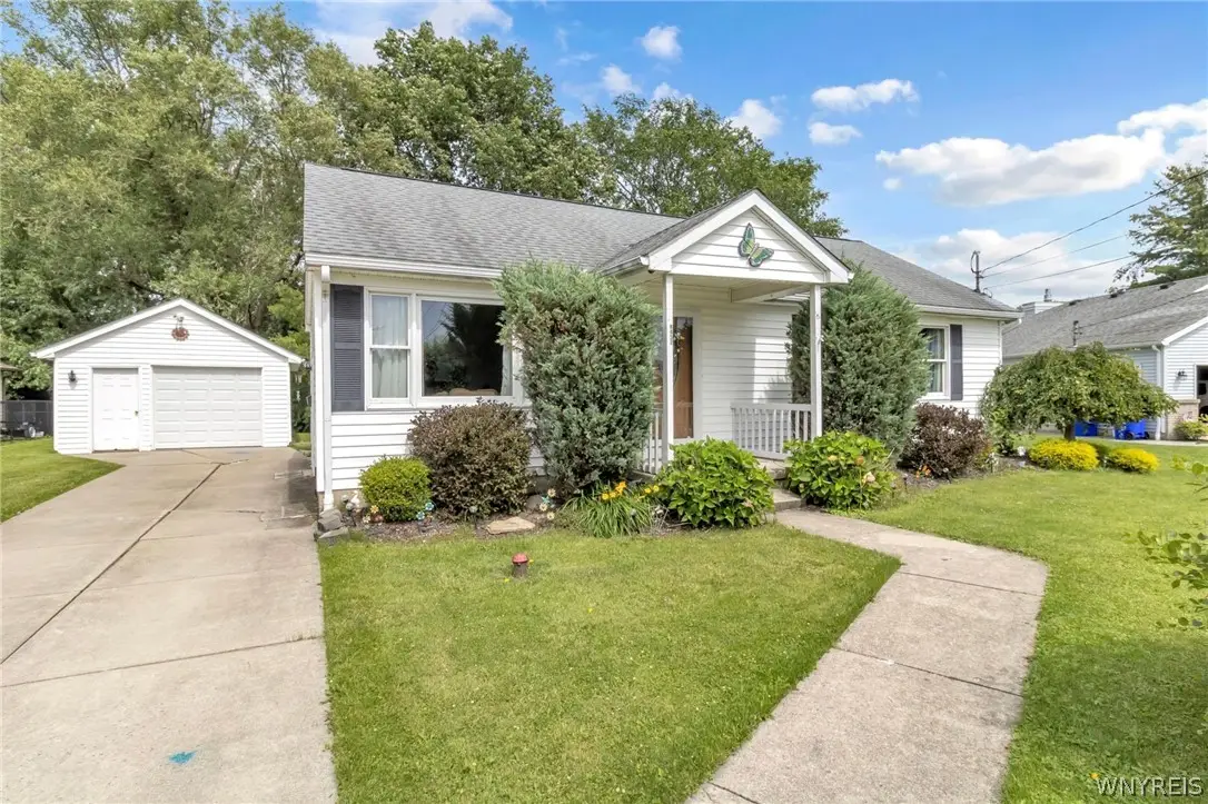 4437 Willow Lane, Hamburg, NY 14075 - #1