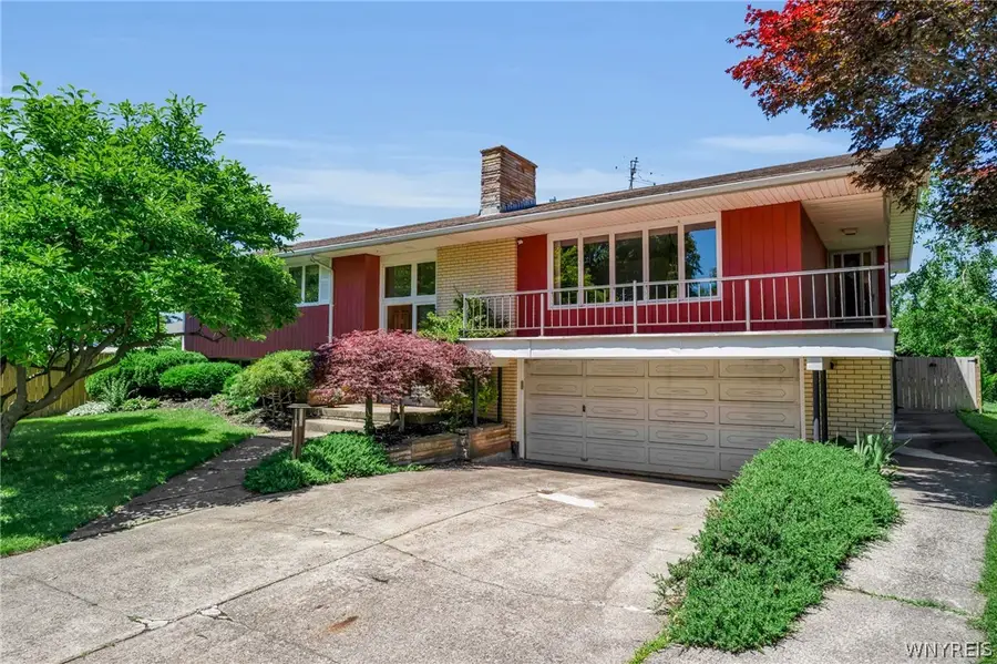 16 Meadow Lane, Tonawanda, NY 14223 - #2