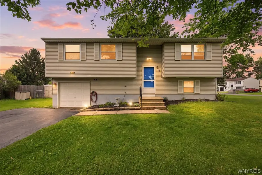 7024 Academy Lane, Lockport, NY 14094 - #2