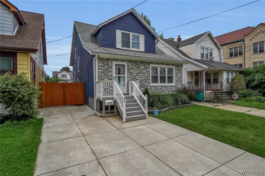 35 Tamarack Street, Buffalo, NY 14220 - #3