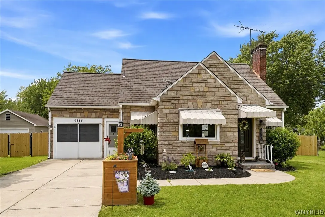 6888 Sy Road, Niagara Falls, NY 14304 - #1