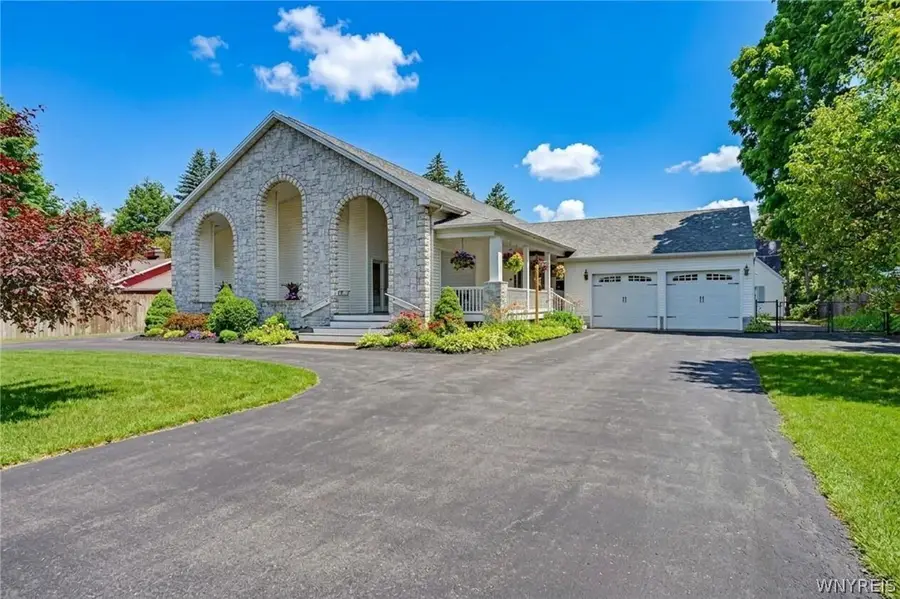 6790 Gowanda State Road, Hamburg, NY 14075 - #2