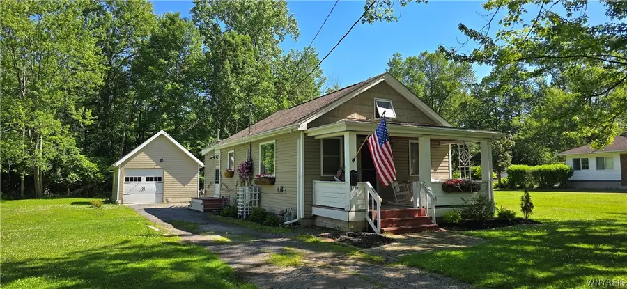 1228 Sherwood Avenue, North Tonawanda, NY 14120 - #2