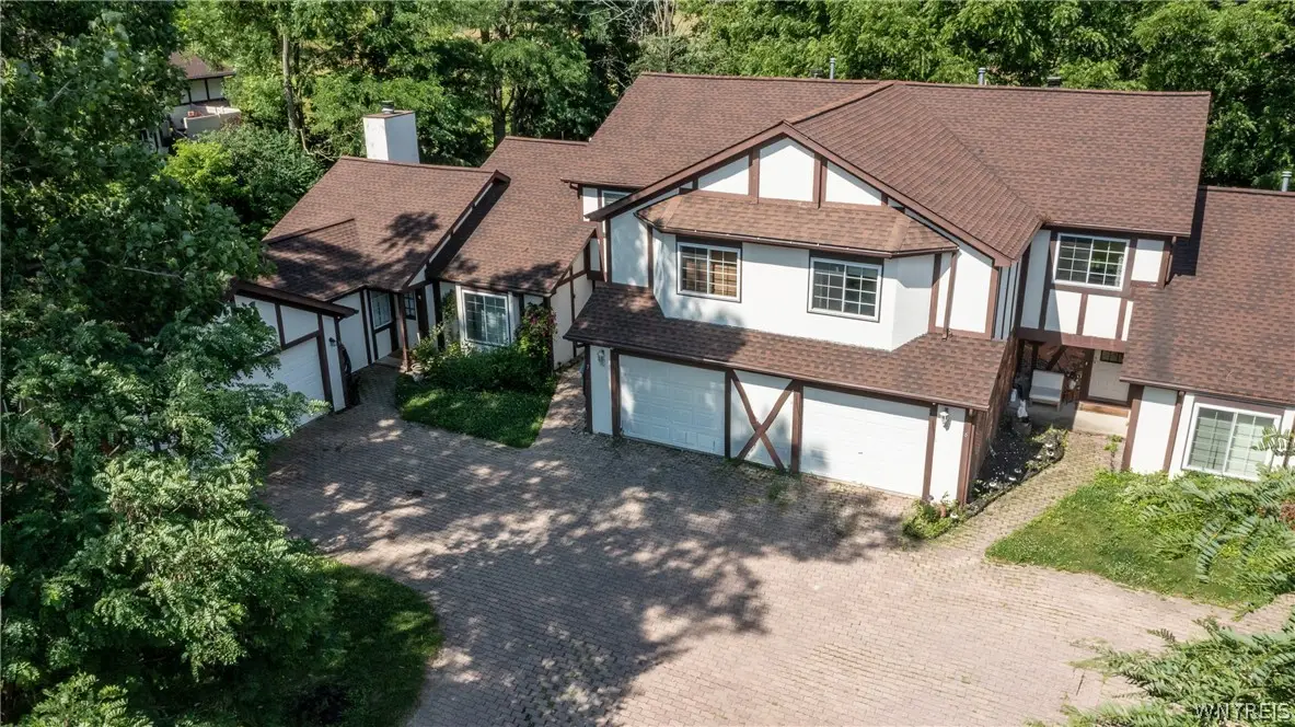 5-8 Gothic Lane, Lockport, NY 14094 - #1
