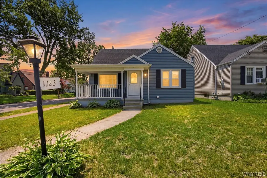 1123 Vanderbilt Avenue, Niagara Falls, NY 14305 - #2