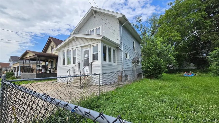 318 77th Street, Niagara Falls, NY 14304 - #3