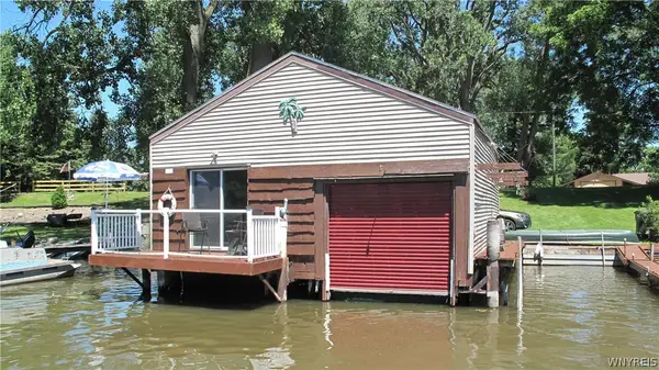 19 Canal Front Mayors Park, North Tonawanda, NY 14120