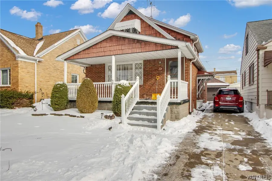 331 S Ogden Street, Buffalo, NY 14206 - #3