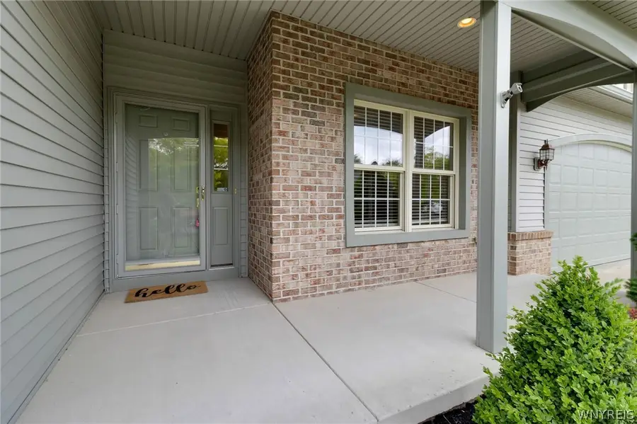 6843 Lockhaven Drive, Lockport, NY 14094 - #2