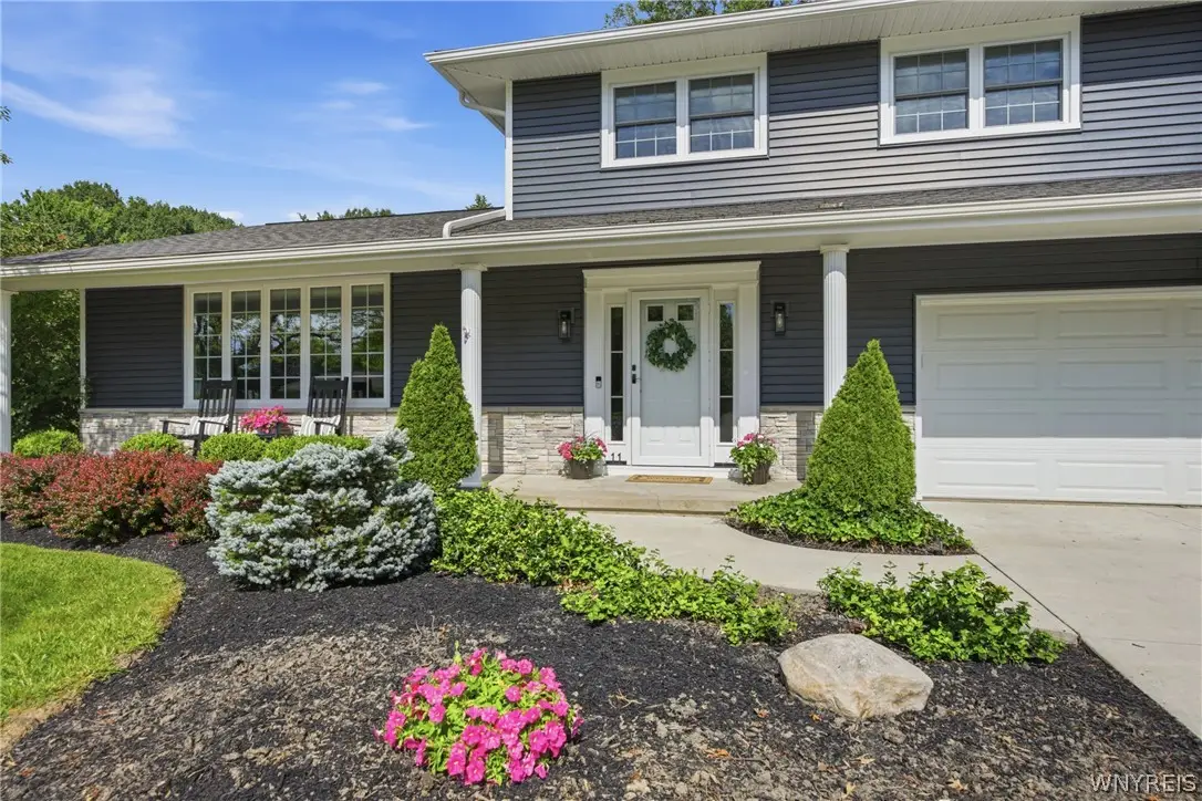 11 Rolling Hills Drive, Orchard Park, NY 14127 - #1