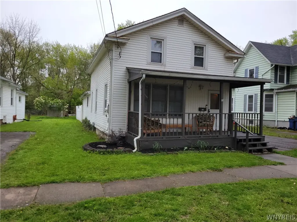 172 Erie Street, Lockport, NY 14094 - #1