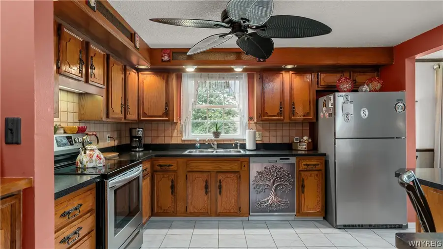 116 Roycroft Drive, West Seneca, NY 14224 - #3