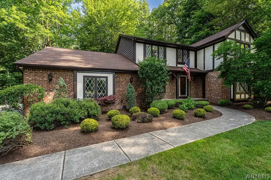 4700 Pine Manor, Clarence, NY 14031 - #3