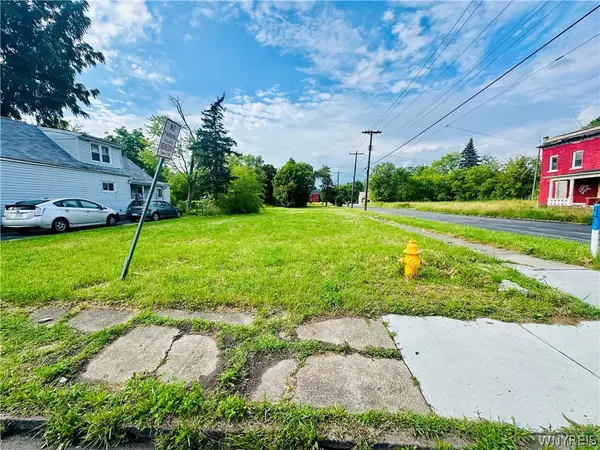 1164 Whitney Avenue, Niagara Falls, NY 14301