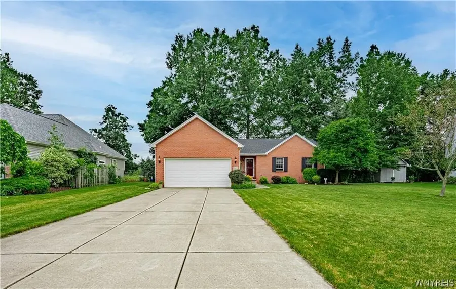 2618 Kusum Court, Niagara Falls, NY 14304 - #2