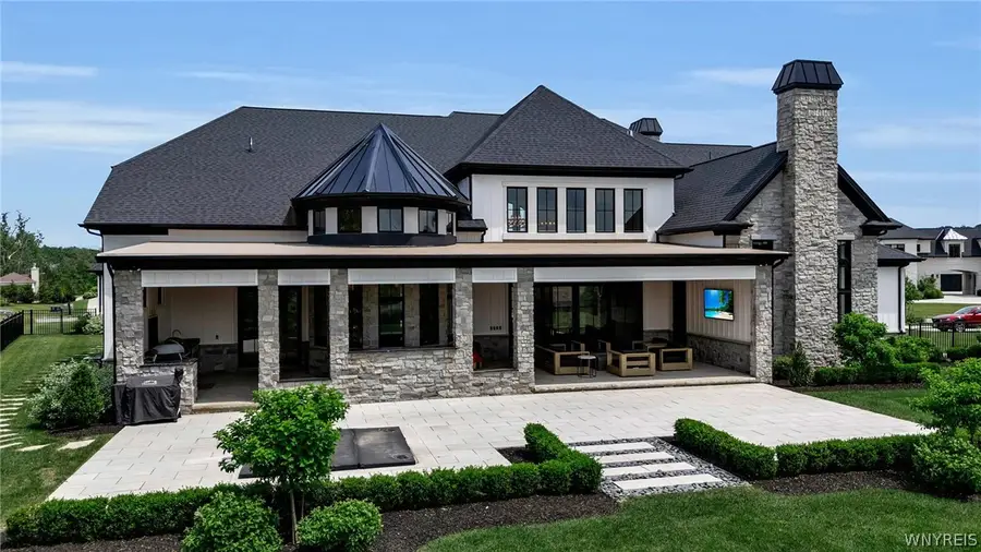 5534 Herons Glen, Clarence, NY 14031 - #2