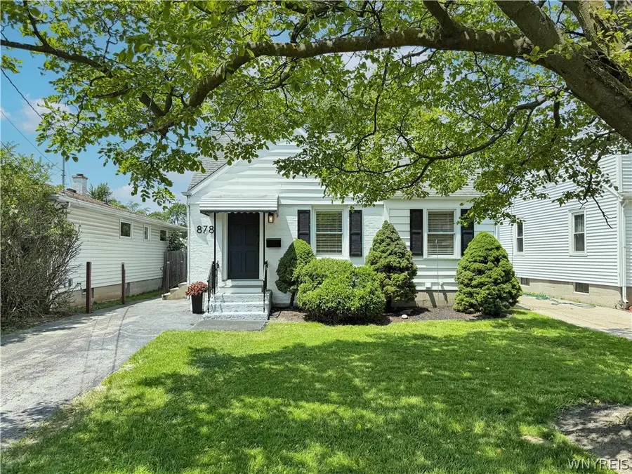 878 Beach Road, Buffalo, NY 14225 - #2