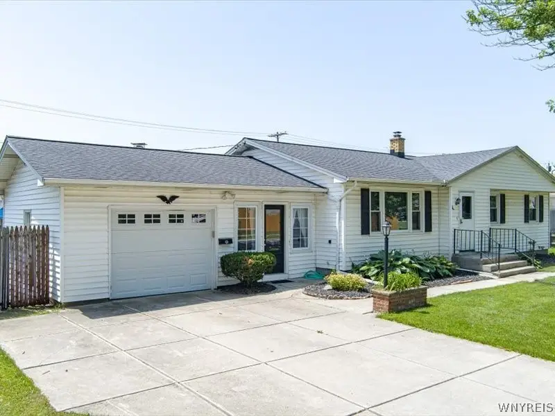111 Bannard Avenue, Tonawanda, NY 14150 - #1