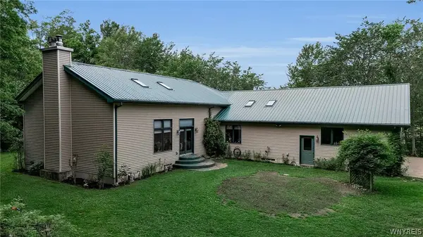 1589 Bailey Road, Cowlesville, NY 14037
