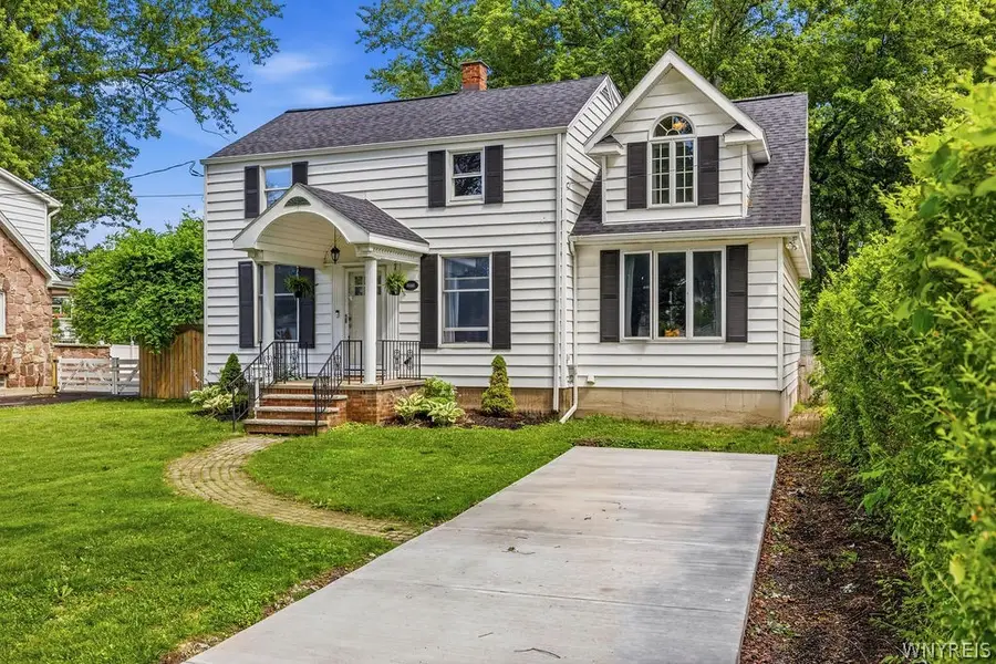 8660 Griffon Avenue, Niagara Falls, NY 14304 - #3