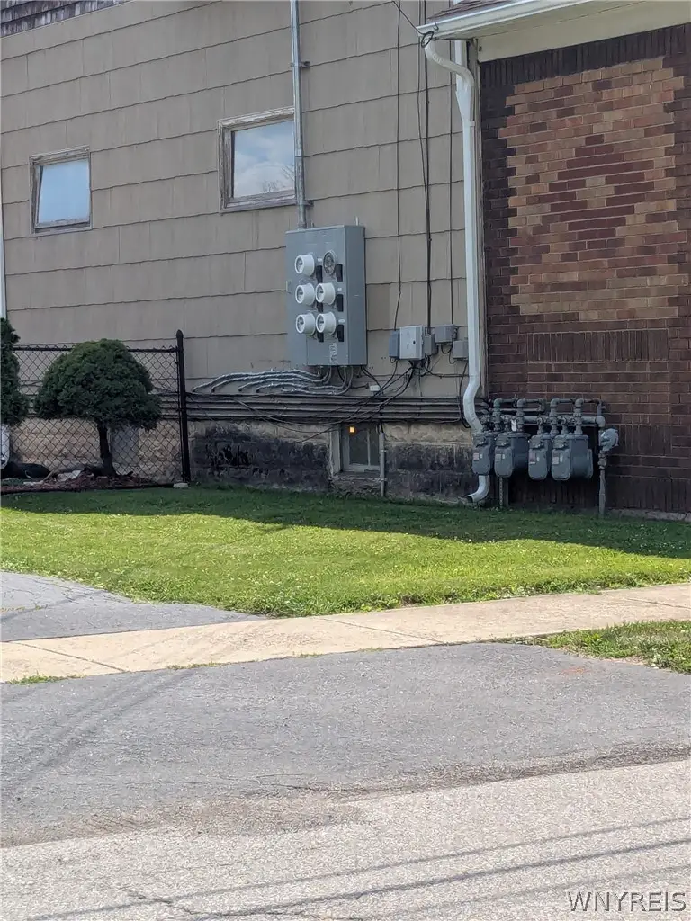 229 Garland Avenue, Buffalo, NY 14206 - #3