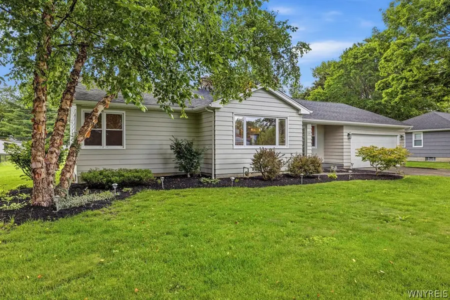 20 Burbank Drive, Orchard Park, NY 14127 - #2