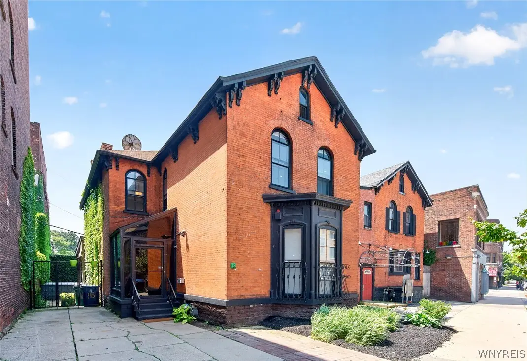 16 Allen Street, Buffalo, NY 14202 - #1