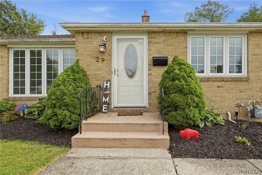 29 Siegfried Drive, Williamsville, NY 14221 - #2
