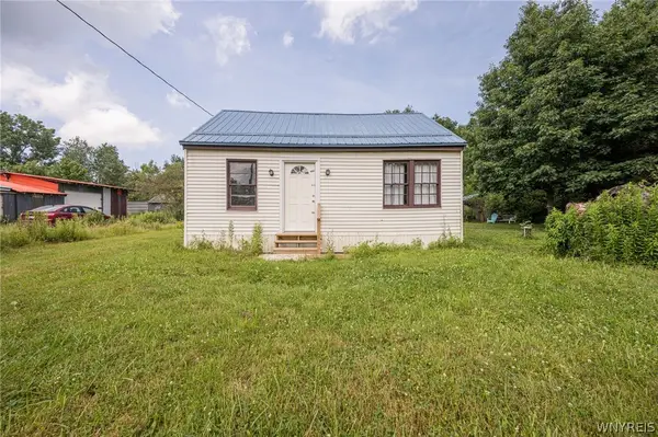 9754 Southwestern Boulevard, Angola, NY 14006