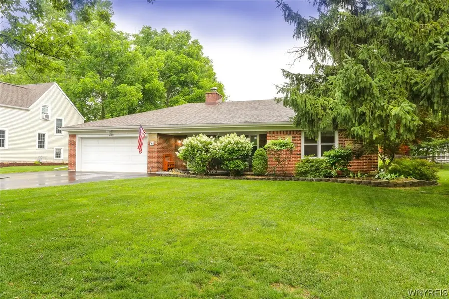 4135 Harris Hill Road, Buffalo, NY 14221 - #2