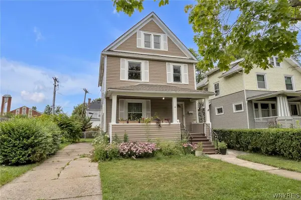 34 Knowlton Avenue, Buffalo, NY 14217