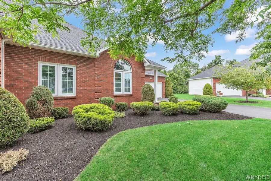 4877 Waterford Place, Lockport, NY 14094 - #3