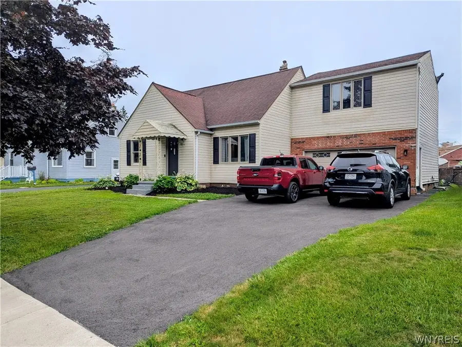 927 Pioneer Drive, North Tonawanda, NY 14120 - #2