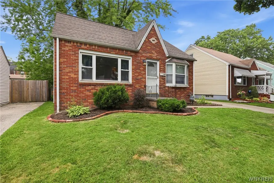 154 Saint Lawrence Avenue, Buffalo, NY 14216 - #2