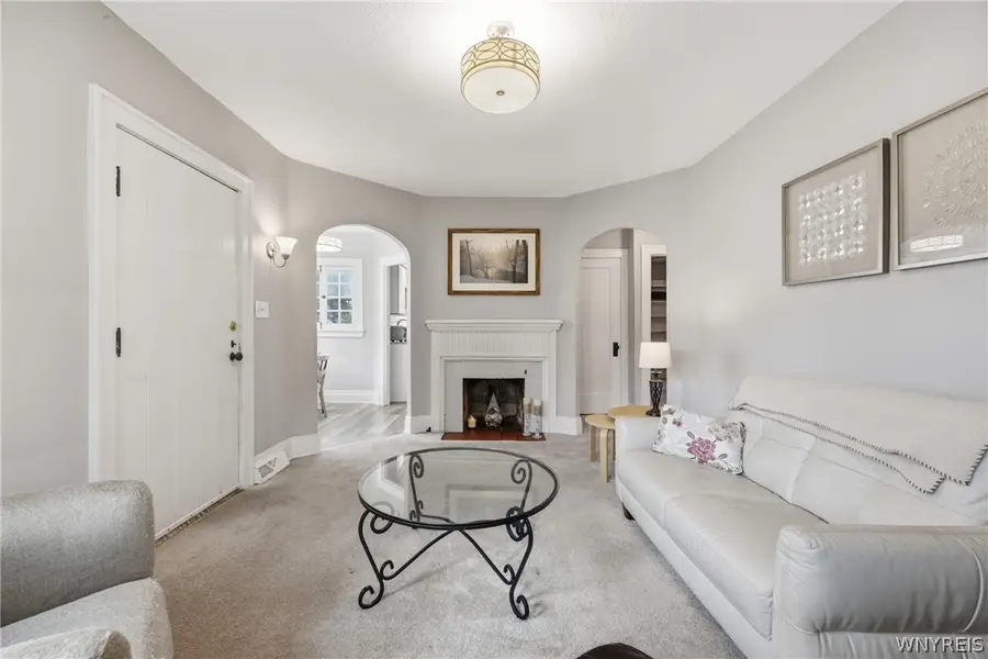 422 Tremont Avenue, Buffalo, NY 14217 - #2