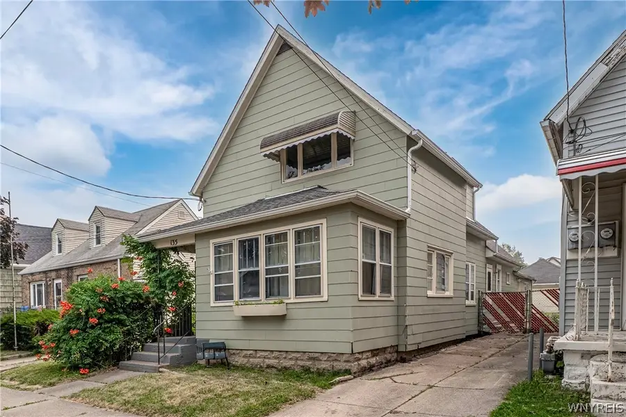 135 Schiller St, Buffalo, NY 14206 - #3