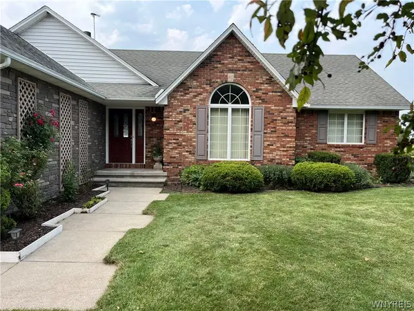 6621 N Canal Road, Lockport, NY 14094