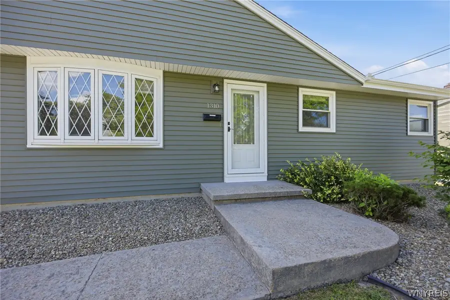 1310 Moll Street, North Tonawanda, NY 14120 - #3