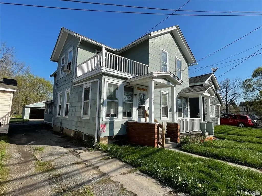 247 Clinton Street, Lockport, NY 14094 - #1