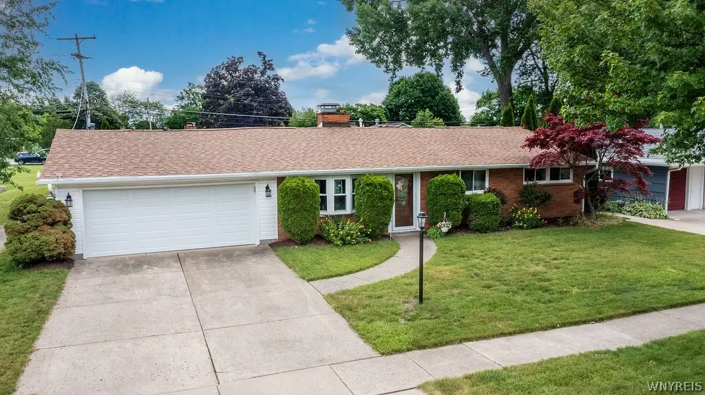 137 Burnside Drive, Tonawanda, NY 14150 - #1