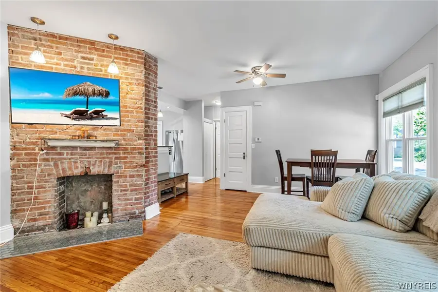 11 15th Street, Buffalo, NY 14213 - #2