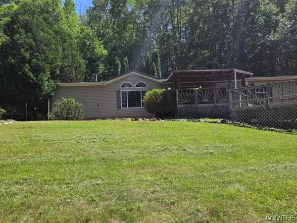 5351 Middle Road, Bath, NY 14810