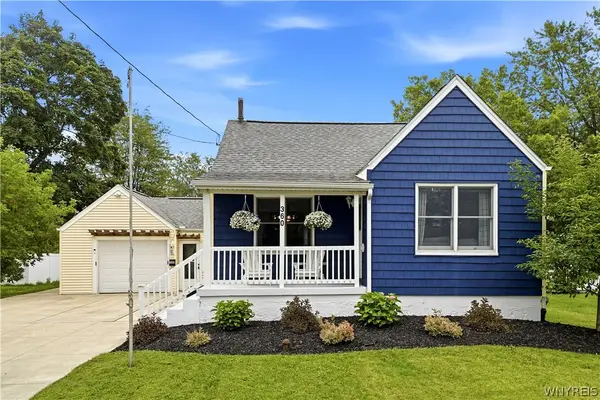 360 Aurora Street, Lancaster, NY 14086