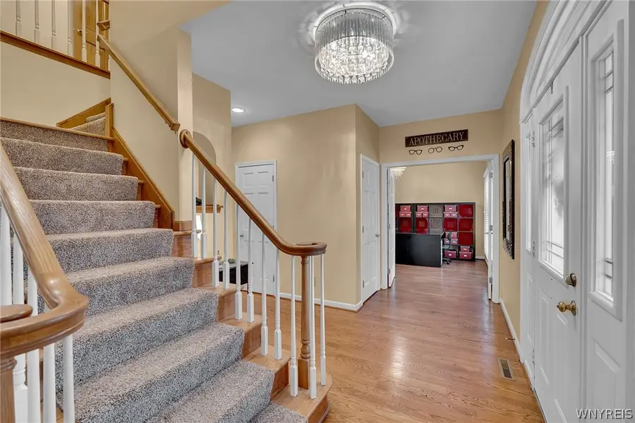 10 E Pinelake Drive, Buffalo, NY 14221 - #2