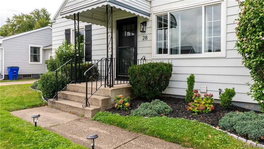 28 Singer Drive, Buffalo, NY 14224 - #3